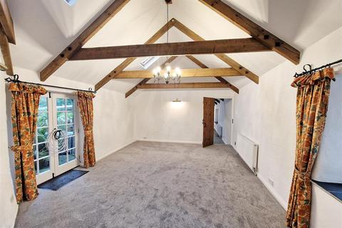 undefined, Swallows Court, Ladock