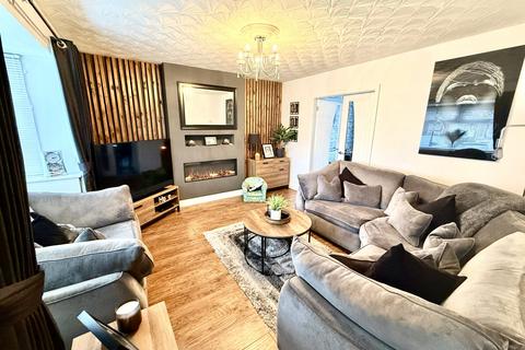 3 bedroom terraced house for sale, Throston Street, Headland