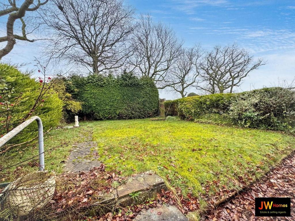 Rear garden (14)