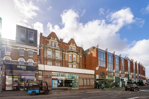 2 bedroom flat for sale, The Broadway, Ealing, W5
