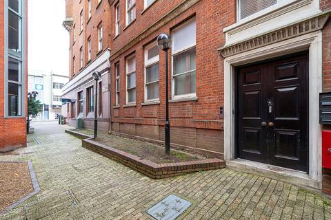 2 bedroom flat for sale, The Broadway, Ealing, W5