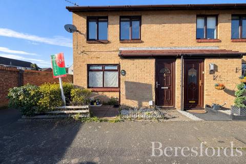 undefined, Sarre Avenue, Hornchurch, RM12