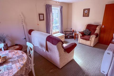 1 bedroom apartment for sale, Ashridge Court, Newbury, RG14