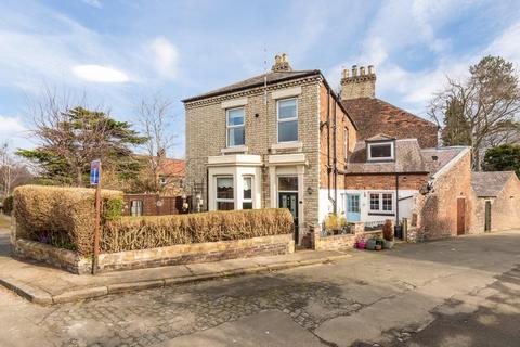 undefined, Carlisle Terrace, Hexham NE46