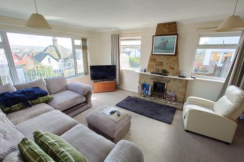 2 bedroom detached house for sale, Hillcrest Road, Newhaven
