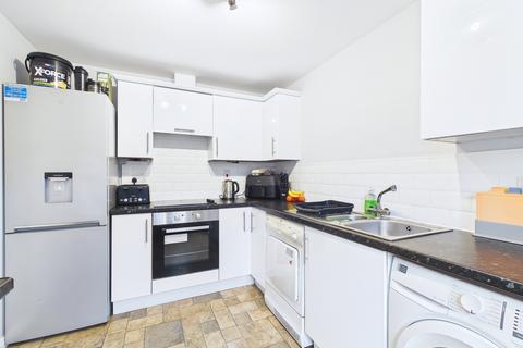 3 bedroom end of terrace house for sale, Heron Way, March PE15