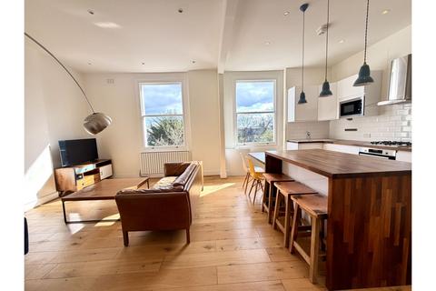 3 bedroom apartment for sale, Cavendish Road, London, NW6
