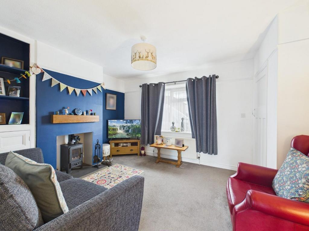 Living Room 1.jpg