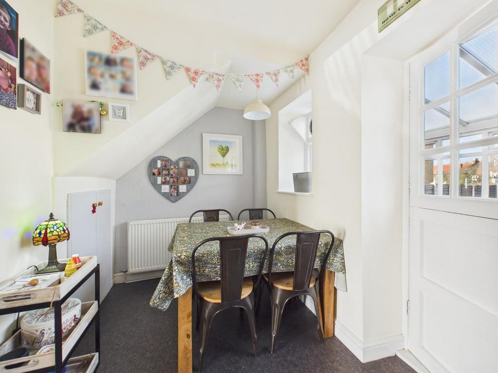 Kitchen Dining 1.jpg