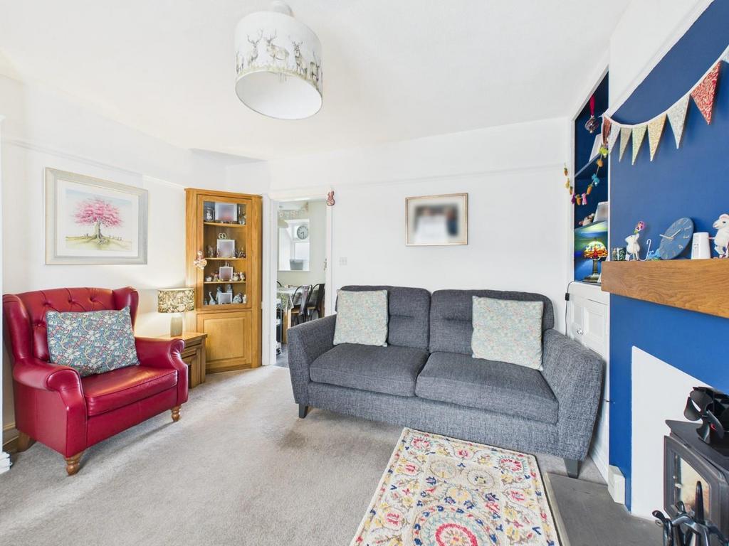 Living Room 5.jpg