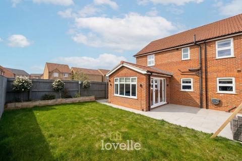 4 bedroom detached house for sale, Bramley Close, Grimsby DN33
