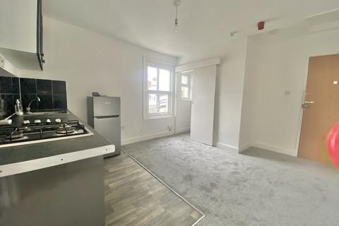 undefined, York Road, Southend-on-Sea, SS1