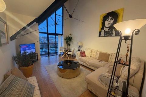 2 bedroom flat for sale, South Ferry Quay, Liverpool, Merseyside, L3