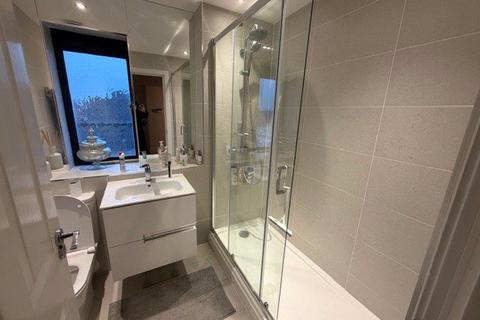 2 bedroom flat for sale, South Ferry Quay, Liverpool, Merseyside, L3