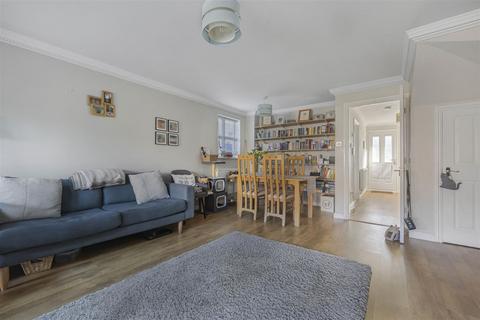 undefined, Elliotts Way, Caversham, Reading