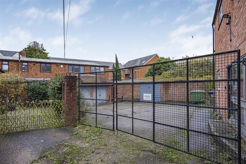 End of terrace house for sale, Addison Road, Reading, RG1