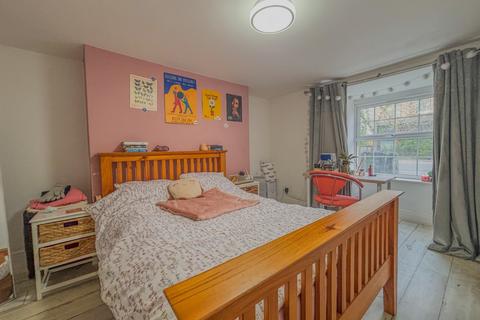 undefined, Cheltenham Road, Bristol BS6