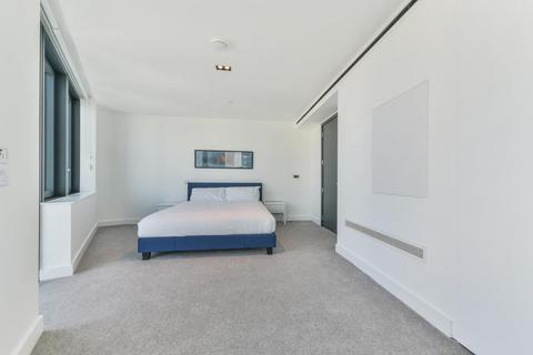 1 bedroom flat to rent, Amory Tower, London, E14