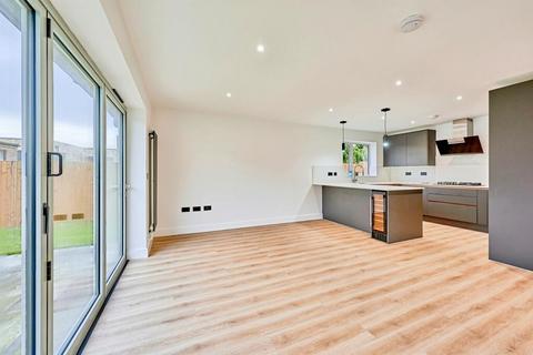 undefined, Peaslands Road, Saffron Walden, CB11