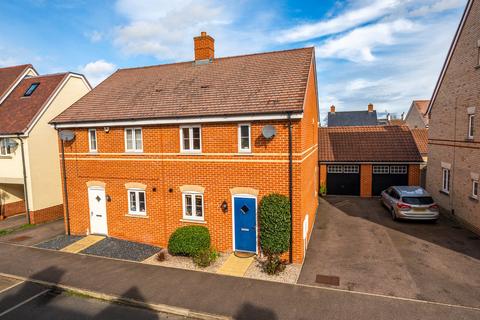Harebell Avenue, Stotfold, SG5