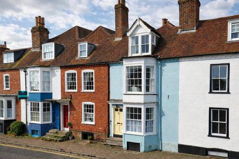 Captains Row, Lymington, SO41