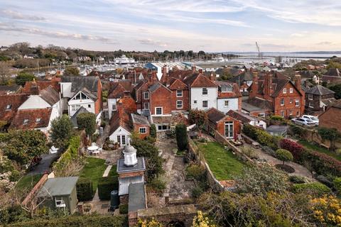 undefined, Captains Row, Lymington, SO41