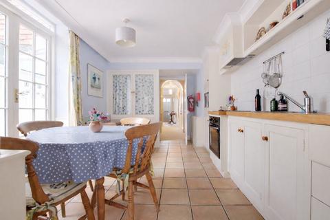 undefined, Captains Row, Lymington, SO41