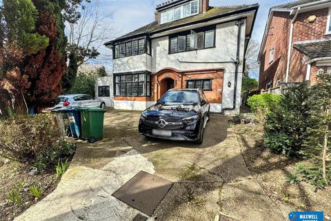 Royston Grove, Hatch End
