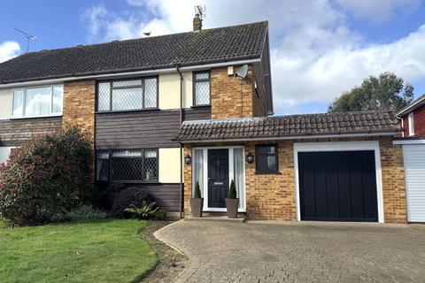 3 bedroom semi-detached house for sale, Staplehurst, Kent