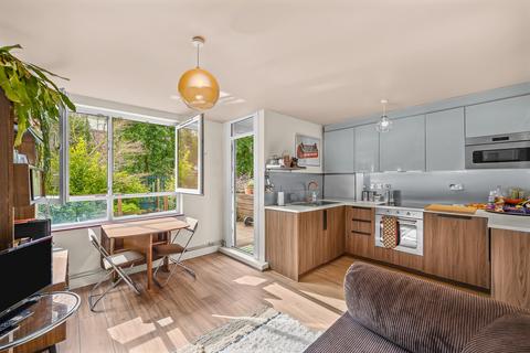 1 bedroom flat for sale - Drakefell Road, London, SE14