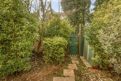 1 bedroom flat for sale, Drakefell Road,  London, SE14