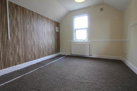undefined, Felix Road, West Ealing, W13