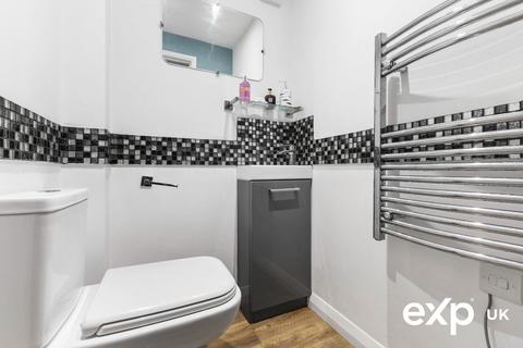 undefined, South View Gardens, Nottingham NG15