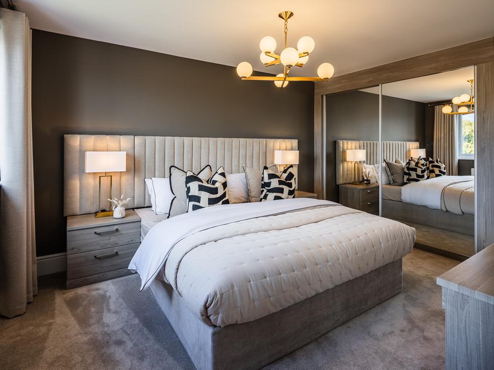 The Yew main bed