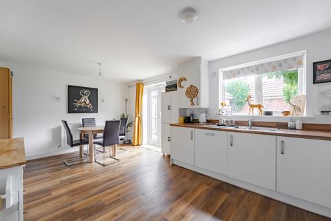 4 bedroom detached house for sale, Aspen Drive, Wymondham
