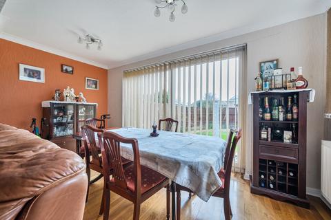 3 bedroom semi-detached house for sale, Kimber Close, Lancing, West Sussex, BN15