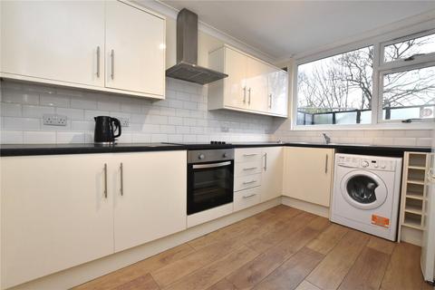 2 bedroom apartment for sale, Leafield Drive, Leeds, West Yorkshire