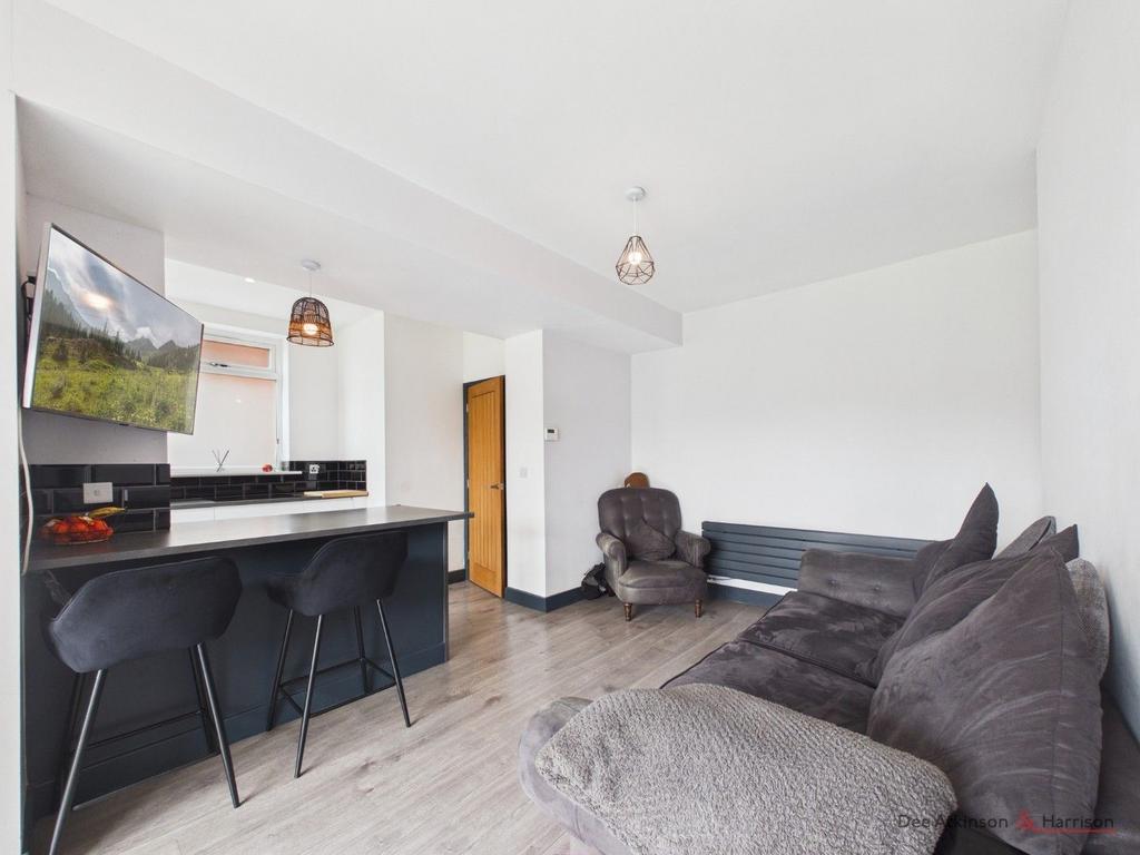 Open Plan Kitchen/Dining/Snug