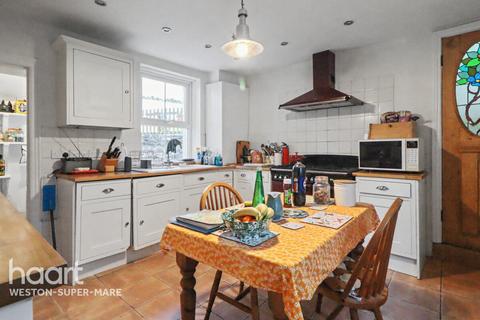 3 bedroom detached house for sale, Kewstoke Road, Weston-Super-Mare