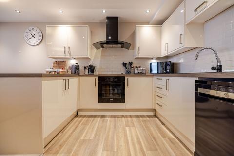 2 bedroom duplex for sale, Peasholm Gap, Lockton House Peasholm Gap, YO12