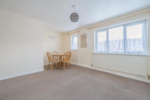 1 bedroom maisonette for sale, Hardy Close,  Slough,  SL1,  SL1
