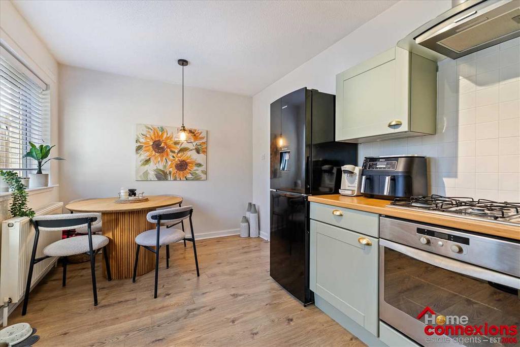 Kitchen Dining (2)