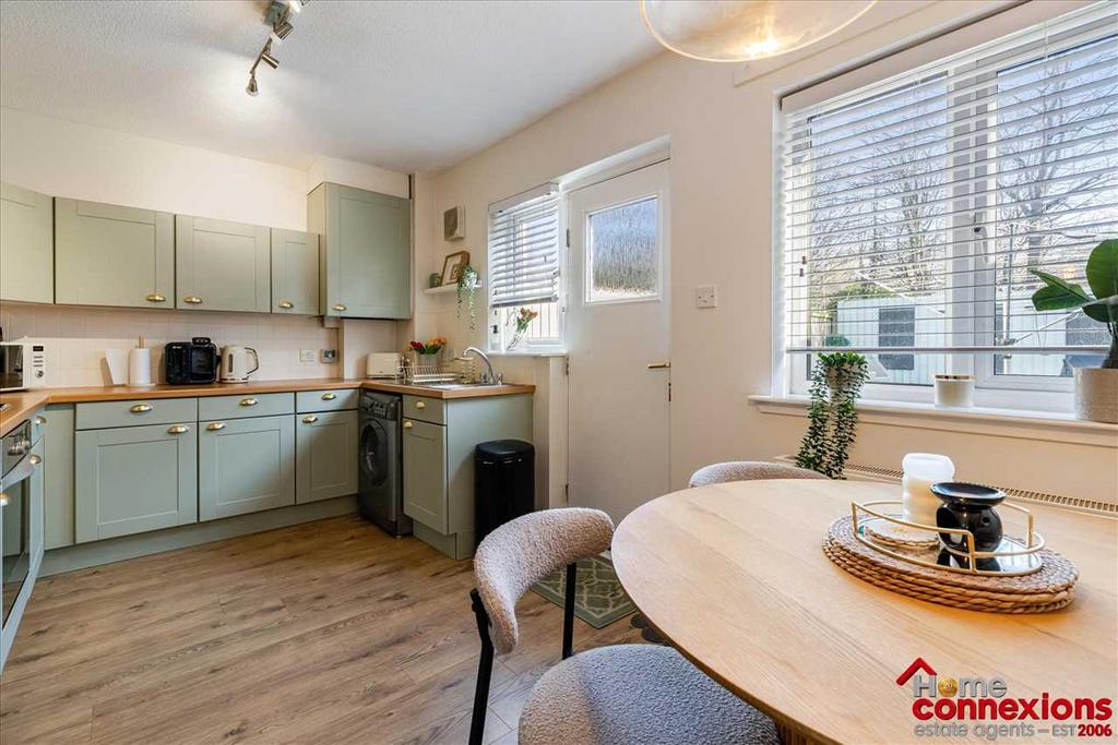 Kitchen Dining (3)