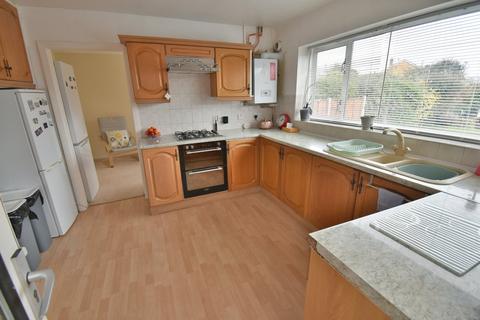 4 bedroom detached house for sale, Locksley Drive, Ferndown, BH22