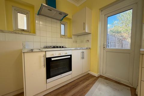 3 bedroom semi-detached house to rent, Grittleton Avenue, Wembley HA9