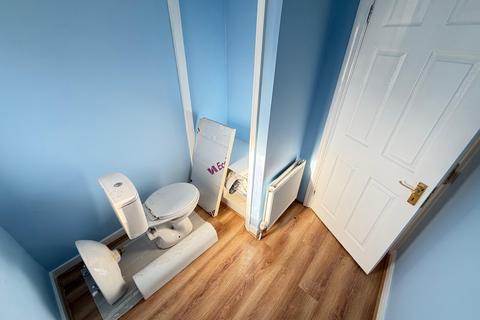 3 bedroom semi-detached house to rent, Grittleton Avenue, Wembley HA9