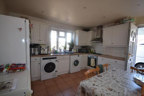 3 bedroom end of terrace house to rent, Ravenscroft Avenue, , Wembley, HA9 9SX
