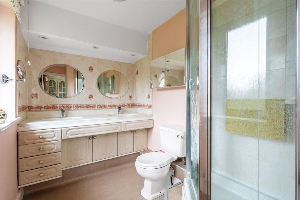 Ensuite