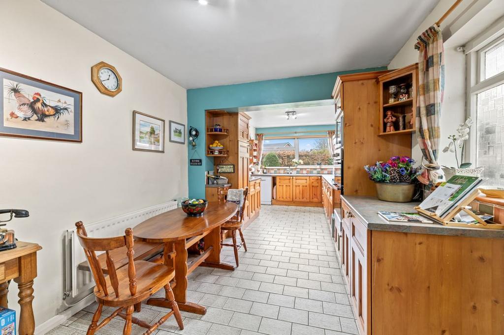 Kitchen/Breakfast Room