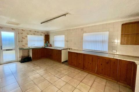 undefined, Heol-Y-Capel, Coychurch, Bridgend County Borough, CF35 5HG